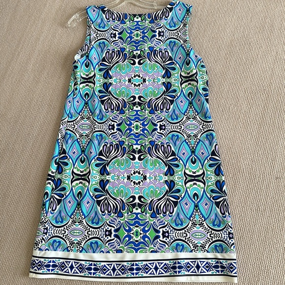 Summer dress - Picture 4 of 4